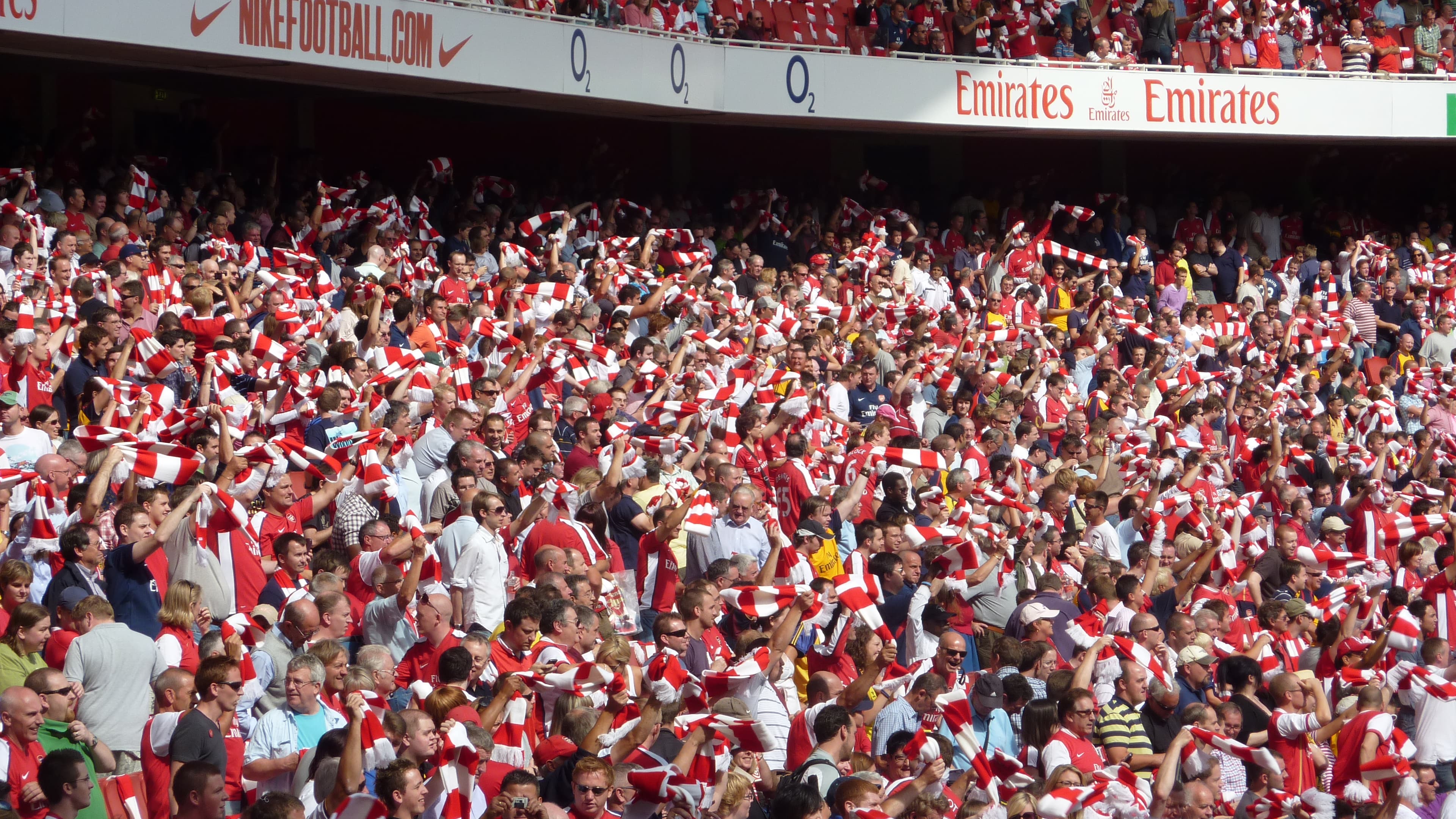 Supporters Outside the Emirates, 2009